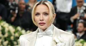 Serial Netflix Kisah Hidup Madonna Siap Digarap Sutradara Deadpool Serial Netflix Kisah Hidup Madonna Siap Digarap Sutradara Deadpool