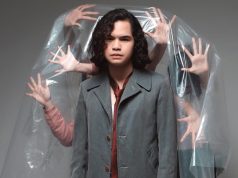Dul Jaelani Refleksikan Bahaya Cinta dan Ilusi Dunia Lewat Single “Tipu Muslihat Dunia” Dul Jaelani Refleksikan Bahaya Cinta dan Ilusi Dunia Lewat Single "Tipu Muslihat Dunia"