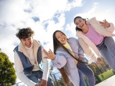 Last Meeting: Momen Terakhir yang Diam-Diam Bikin Hati Patah Ilustrasi Last Meeting: Momen Terakhir yang Diam-Diam Bikin Hati Patah, Foto: Freepik