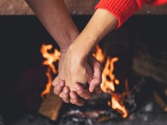 Taming the Flame: Jurus Ampuh Meluluhkan Hati Zodiak Fire Sign! Ilustrasi Taming the Flame: Jurus Ampuh Meluluhkan Hati Zodiak Fire Sign!, Foto: Freepik