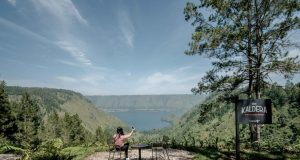 Kemenpar Undang Pengelola Geopark Kaldera Toba untuk Menindaklanjuti Peringatan “Yellow Card” UNESCO Kemenpar Undang Pengelola Geopark Kaldera Toba untuk Menindaklanjuti Peringatan “Yellow Card” UNESCO