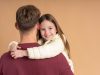 Kenapa Ayah Paling Galak Saat Anak Perempuan Jatuh Cinta? Ini Jawabannya! Ilustrasi Kenapa Ayah Paling Galak Saat Anak Perempuan Jatuh Cinta? Ini Jawabannya!, Foto: Freepik