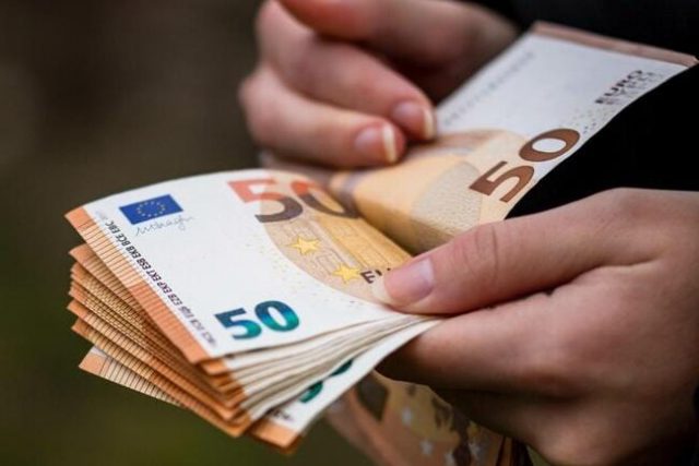 Bulgaria Akan Gunakan Euro Tahun Depan, Tapi Separuh Warga Belum Yakin