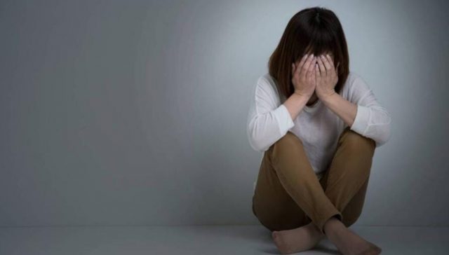 Disosiasi: Ketika Diri Sendiri Terasa Asing—Pahami dan Atasi dengan Cara Ini