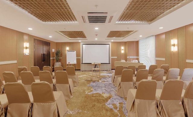Temukan Pengalaman Stylish Meeting di Jantung Kota Jogja, Hanya di 1O1 Style Yogyakarta Malioboro