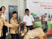 KAI Commuter Laksanakan TJSL, Salurkan Hewan Kurban untuk Masyarakat di Sekitar Jalur Rel KAI Commuter Laksanakan TJSL, Salurkan Hewan Kurban untuk Masyarakat di Sekitar Jalur Rel
