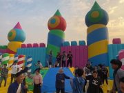 Wahana Inflatable Terbesar, The Big Bounce Hadir di Indonesia! The Big Bounce Indonesia siap ramaikan musim liburan sekolah.