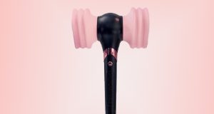 BLACKPINK Rilis Light Stick Baru, Fans Sebut Cuma Gimmick? light stick BLACKPINK edisi terbaru - sumber foto Istimewa