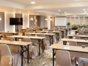 Stylish dan Fungsional! Meeting Room di 1O1 Style Yogyakarta Malioboro Cocok Buat Acara Formal sampai Wedding Stylish dan Fungsional! Meeting Room di 1O1 Style Yogyakarta Malioboro Cocok Buat Acara Formal sampai Wedding