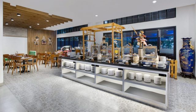 sarapan hemat Jogja, all you can eat Yogyakarta, favehotel Malioboro promo, sarapan hotel tanpa nginep, Lime Coffee Shop & Lounge, tempat sarapan enak di Jogja, promo makan sepuasnya, hotel murah di Jogja, buffet breakfast Jogja, rekomendasi sarapan pagi Jogja sarapan hemat Jogja, all you can eat Yogyakarta, favehotel Malioboro promo, sarapan hotel tanpa nginep, Lime Coffee Shop & Lounge, tempat sarapan enak di Jogja, promo makan sepuasnya, hotel murah di Jogja, buffet breakfast Jogja, rekomendasi sarapan pagi Jogja