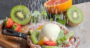 Dessert Kekinian Baby Dutch Pancake Siap Manjakan Lidah di ASTON Anyer, Cilegon, dan Serang