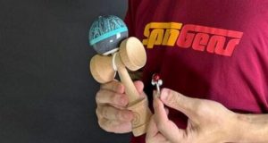 Kendama Terkecil di Dunia Dijual di Jepang, Cuma 3 cm Tingginya! Kendama Terkecil di Dunia Dijual di Jepang, Cuma 3 cm Tingginya!