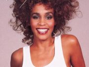 Mengenang Whitney Houston: Kostum Ikonik Dilelang di Ulang Tahun ke-40, Seluruh Hasil Disumbangkan untuk Amal Mengenang Whitney Houston: Kostum Ikonik Dilelang di Ulang Tahun ke-40, Seluruh Hasil Disumbangkan untuk Amal