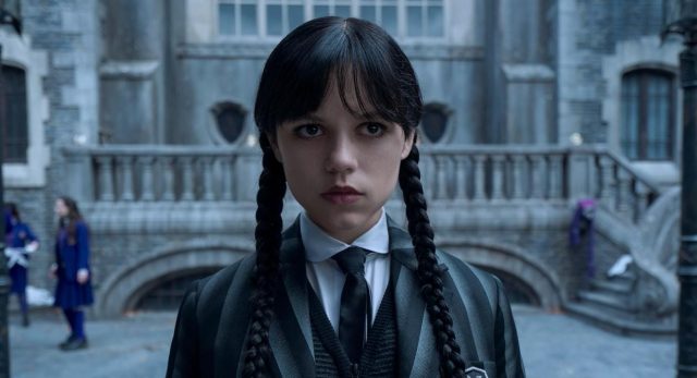 Belum Tayang Musim ke-2, Netflix Sudah Siapkan “Wednesday” Season 3! Belum Tayang Musim ke-2, Netflix Sudah Siapkan “Wednesday” Season 3!