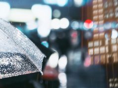 Fenomena Bediding di Musim Kemarau Basah 2025, Cuaca Ekstrem yang Tak Biasa ilustrasi kemarau basah atau bediding di Jawa dan Bali - sumber foto FREEPIK