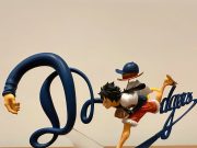 Shohei Ohtani Ungkap Figur One Piece Bertema Dodgersâ€â€Kolaborasi Impian Pecinta Baseball dan Anime? Shohei Ohtani post One Piece Dodgers figure - sumber foto Instagram @darkpops