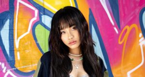 Dominique Adhadiaz Rilis Single “Terus Gila”: Suara Berani dari Luka yang Membebaskan single terbaru Dominique Adhadiaz Terus Gila - sumber foto istimewa