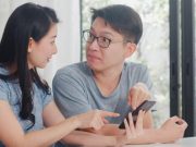 Sudah Balas Chat atau Baru Bayangin? Mengupas Fenomena ‘Phantom Texting’ yang Bikin Salah Paham Sudah Balas Chat atau Baru Bayangin? Mengupas Fenomena 'Phantom Texting' yang Bikin Salah Paham