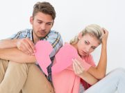 Right Person, Wrong Time: Cinta yang Tepat di Waktu yang Salah, Kenapa Sakitnya Nggak Main-Main? Ilustrasi Right Person, Wrong Time: Cinta yang Tepat di Waktu yang Salah, Kenapa Sakitnya Nggak Main-Main? - Foto: Freepik