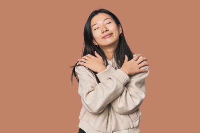 Ilustrasi Self-Healing Dulu, Pacaran Nanti: Kenapa Berdamai dengan Diri Sendiri Itu Wajib Sebelum Jadian? - Foto: Freepik Ilustrasi Self-Healing Dulu, Pacaran Nanti: Kenapa Berdamai dengan Diri Sendiri Itu Wajib Sebelum Jadian? - Foto: Freepik