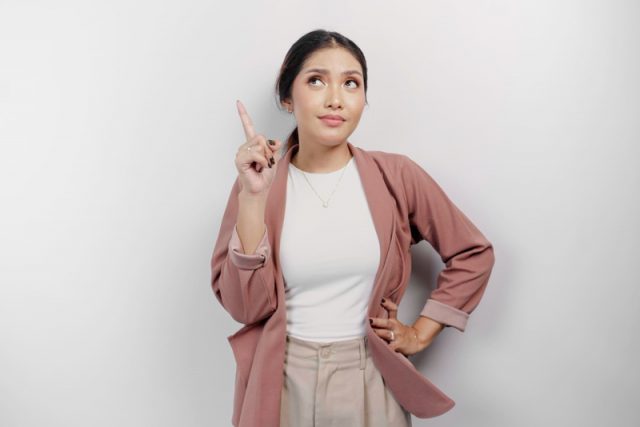 Ilustrasi Anak Pertama Selalu Perfeksionis? Begini Dampaknya di Dunia Percintaan! Foto: Freepik