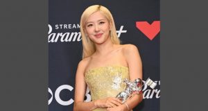 Rosé BLACKPINK Artis K-pop Pertama Raih Song of the Year di MTV VMA 2025 Rosé BLACKPINK Artis K-pop Pertama Raih Song of the Year di MTV VMA 2025