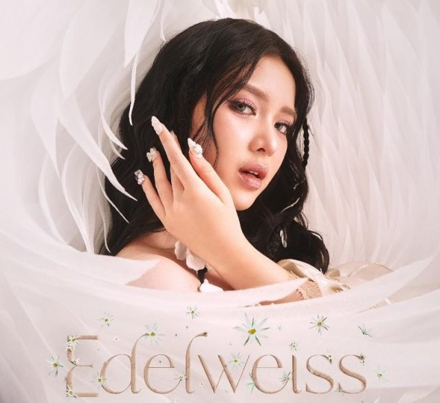 Tiara Andini Umumkan Album Baru Edelweiss, Rilis 17 Oktober 2025 Tiara Andini Umumkan Album Baru Edelweiss, Rilis 17 Oktober 2025