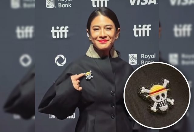 Dian Sastrowardoyo Pamer Pin ONE PIECE Saat Premiere The Fox King di TIFF - sumber foto Istimewa