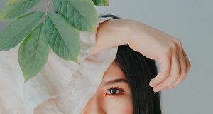 Serum Aja Nggak Cukup! Kulit Glowing Butuh Kerja Sama Hyaluronic Acid, Kolagen, dan Elastin