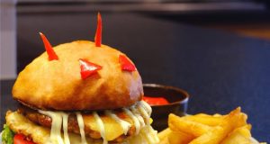 Hallow-Treats di Hotel Osaka PIK 2: Rayakan Halloween dengan Yokai Night