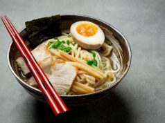 Penelitian Ungkap: Makan Ramen Lebih dari Tiga Kali Seminggu Bisa Picu Risiko Kesehatan Penelitian Ungkap: Makan Ramen Lebih dari Tiga Kali Seminggu Bisa Picu Risiko Kesehatan