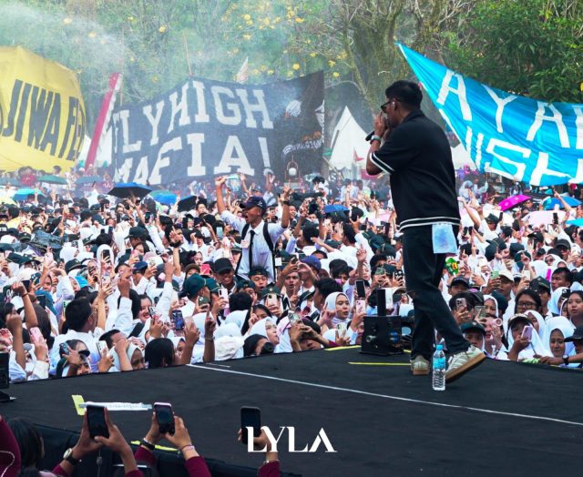 Bangkit Lagi Lewat “Ga Romantis”, LYLA Kini Jadi Rebutan Panggung Pensi Se-Indonesia Bangkit Lagi Lewat “Ga Romantis”, LYLA Kini Jadi Rebutan Panggung Pensi Se-Indonesia