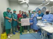 Lima Pasien Pertama Sukses Dirawat dengan Teknologi LithiX, Harapan Baru untuk Jantung Sehat Dokter di Jakarta Heart Center melakukan salah satu prosedur litotripsi intravaskular LithiX pertama di Indonesia, menandai tonggak sejarah baru dalam perawatan jantung di seluruh Indonesia, dengan lima kasus debut yang sukses dilakukan di Jakarta Heart Center, Heartology, RS Medistra, dan RS Braveheart Brawijaya.