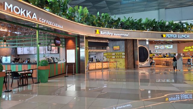 Inilah 5 Alasan Kenapa Harga Makanan di Bandara Berbeda dengan Tempat lain