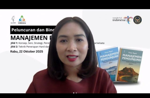 Wamenpar Dorong Buku Manajemen Pengunjung Jilid 2 Jadi Acuan Tata Kelola Destinasi Wamenpar Dorong Buku Manajemen Pengunjung Jilid 2 Jadi Acuan Tata Kelola Destinasi