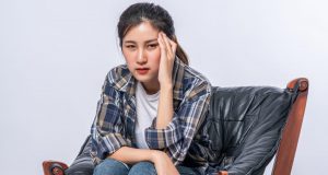 Sering Goyang-Goyangin Kaki? Hati-Hati, Bisa Jadi Gejala Sindrom Kaki Gelisah (Restless Legs Syndrome)! Sering Goyang-Goyangin Kaki? Hati-Hati, Bisa Jadi Gejala Sindrom Kaki Gelisah (Restless Legs Syndrome)!