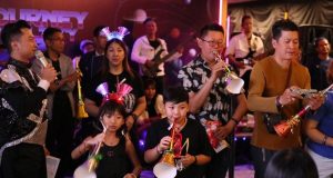 Rayakan Tahun Baru Bernuansa Rock di All Sedayu Hotel Kelapa Gading