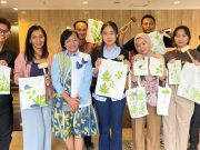 Ketika Daun Jadi Karya: Somerset Kencana Jakarta Gelar Workshop Eco Pounding Bareng Edith House Ketika Daun Jadi Karya: Somerset Kencana Jakarta Gelar Workshop Eco Pounding Bareng Edith House