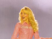 Sabrina Carpenter Masuk ke Dunia Wonderland, Urbie’s! Inilah Era Baru Sang Pop Darling Sabrina Carpenter Masuk ke Dunia Wonderland - sumber foto Instagram