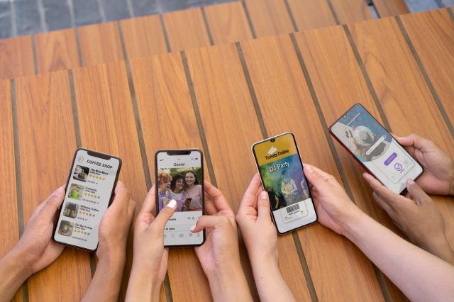 ilustrasi harga Hp melonjak - sumber foto Frepik ilustrasi harga Hp melonjak - sumber foto Frepik