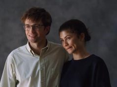 Trailer ‘The Drama’ di Rilis: Zendaya dan Robert Pattinson Hadapi Cinta Berantakan dalam Komedi Gelap Trailer ‘The Drama’ di Rilis: Zendaya dan Robert Pattinson Hadapi Cinta Berantakan dalam Komedi Gelap