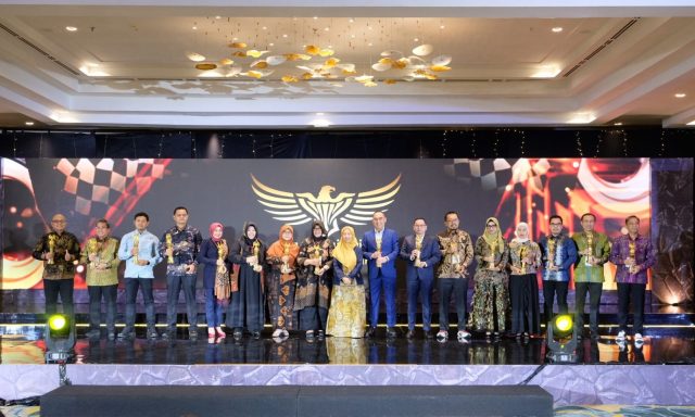 Raih Peringkat Emas ASRRAT 2025, PERURI Buktikan Komitmen Laporan Keberlanjutan Kelas Internasional