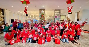 Ciptakan Momen Natal Indah: Swiss-Belinn Airport Surabaya Berbagi Kebahagiaan dengan Anak Yatim Dorkas