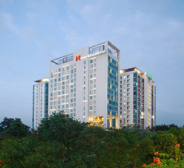 Swiss-Belresidences Kalibata Hadirkan Suasana Neon Futuristik “Light ItUp” di Perayaan Tahun Baru 2026 Swiss-Belresidences Kalibata Hadirkan Suasana Neon Futuristik “Light ItUp” di Perayaan Tahun Baru 2026