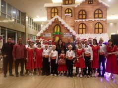 Swiss-Belinn Manyar Surabaya Rayakan Natal dengan “Celebrate Christmas Harmony” Bersama Panti Asuhan Pondok Kasih Swiss-Belinn Manyar Surabaya Rayakan Natal dengan "Celebrate Christmas Harmony" Bersama Panti Asuhan Pondok Kasih