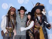 Johnny Depp Foto Bareng Dengan Jack Sparrow KW 1 di Jepang, Jackmagician323! Johnny Depp bertemu dengan Jack Sparrow - sumber foto Instagram jackmagician323