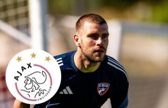 Maarten Paes Selangkah Lagi ke Ajax, Babak Baru Karier Kiper Timnas Indonesia di Eredivisie Maarten Paes di lirik AJAX - sumber foto Instagram Maarten Paes