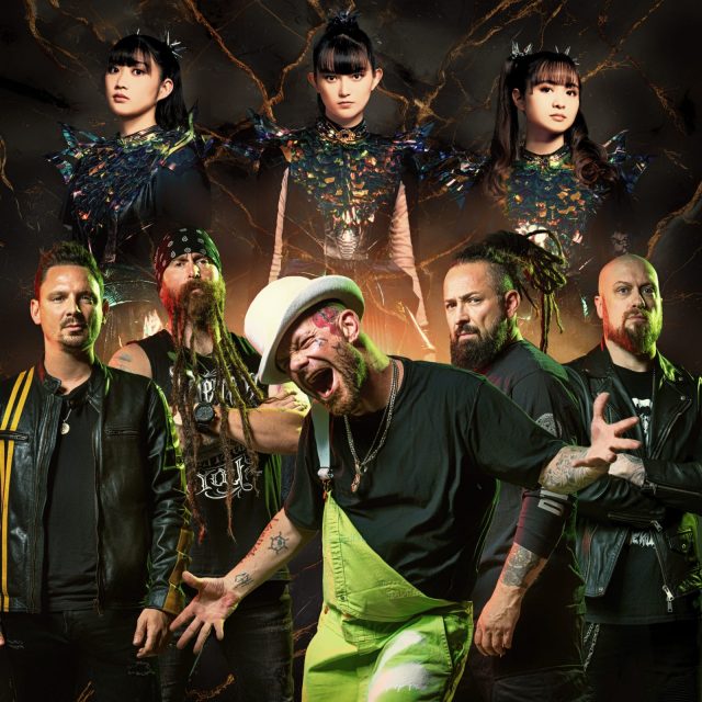 Five Finger Death Punch Kolaborasi dengan BABYMETAL - sumber foto Five Finger Death Punch