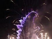 Godzilla Menyala di Langit Tokyo, Seni Kembang Api Jepang Menjadi Pertunjukan Ikonik Tahun Baru 2026 kembang api Godzilla di Tokyo Skytree - sumber foto ruhthmfzbkd