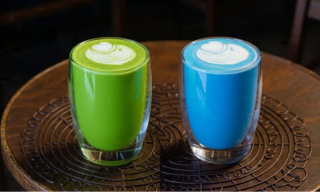 Matcha vs Blue Matcha - sumber foto MetaAi